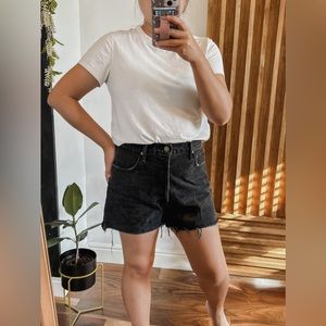 Grlfrnd Super High Rise Vintage‎ Cut Off Highland Wash. Size 28